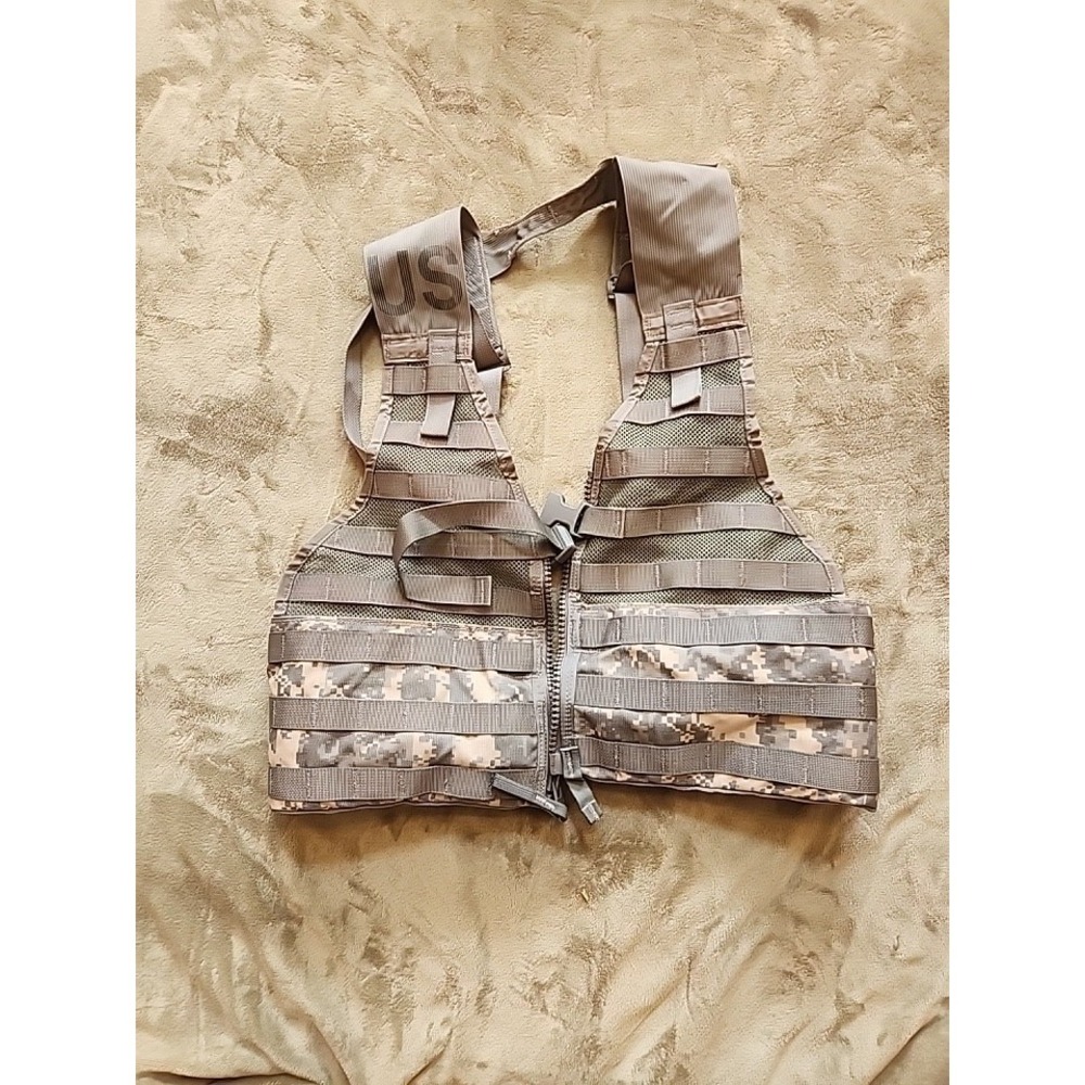 USGI Army Fighting Load Carrier Vest Molle FLC LBV Tactical Digital ACU UCP VGC